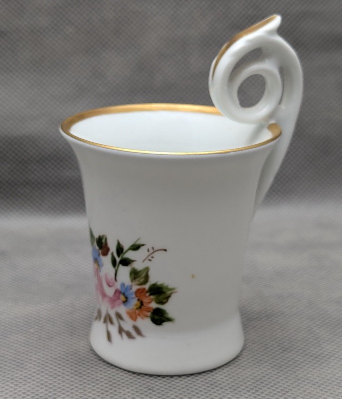 Чашечка винтажная с ручной росписью (B090)