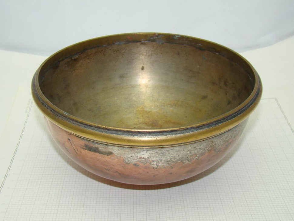 Чаша миска старинная (U759)