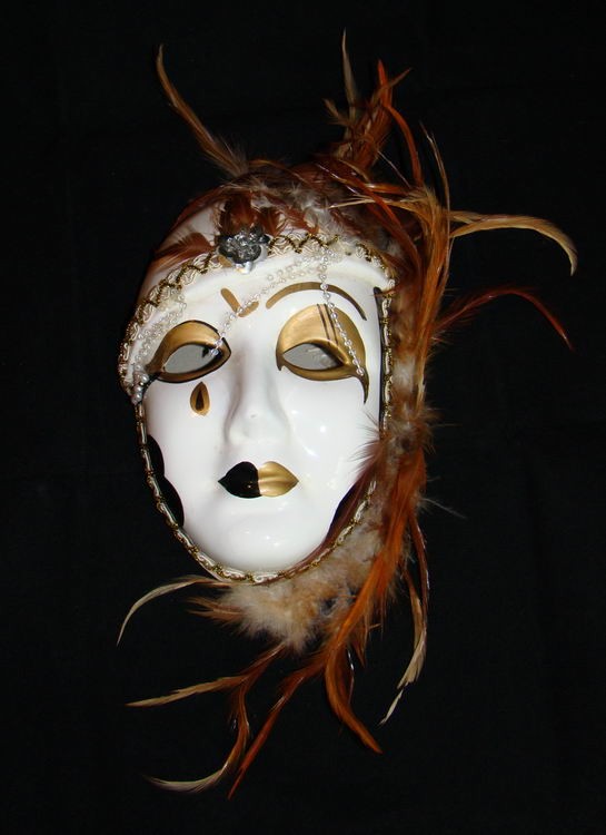 Маска венецианская с перьями (U887)