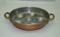 Миска сковорода медная с выемками (R953)