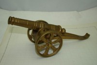 P468B.JPG