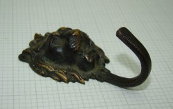 Вешалка крючок "Лев" (R880)