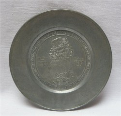 Тарелка на стену маленькая (R220)