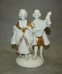Фигурка статуэтка старинная (A799)
