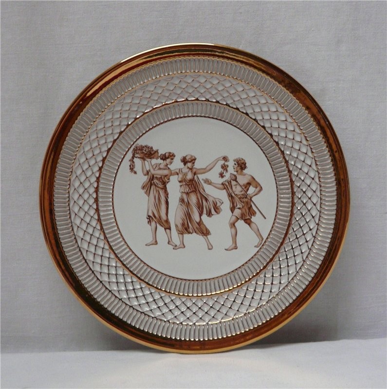 Тарелка на стену (S396)