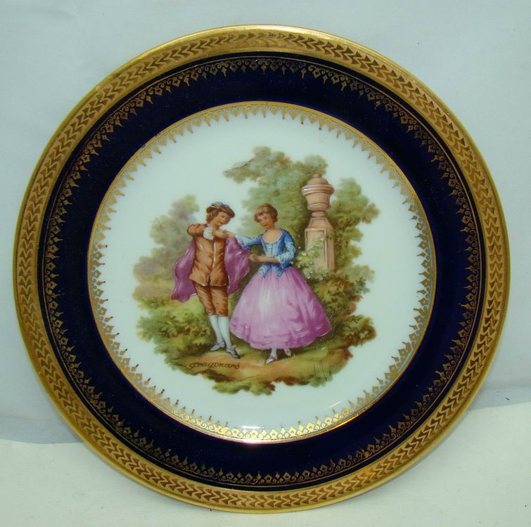 Тарелка с галантной сценой (U502)
