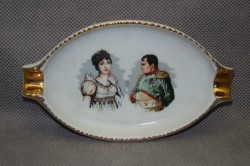 Limoges пепельница Наполеон и Жозефина (Y480)