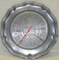Часы - тарелка винтажные оловянные (Y679)