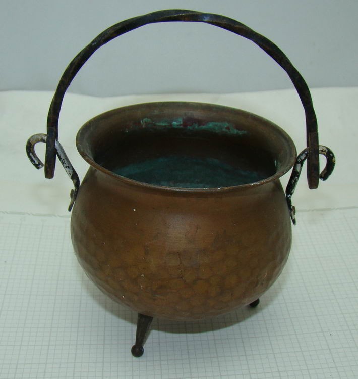 Кашпо маленькое (R892)