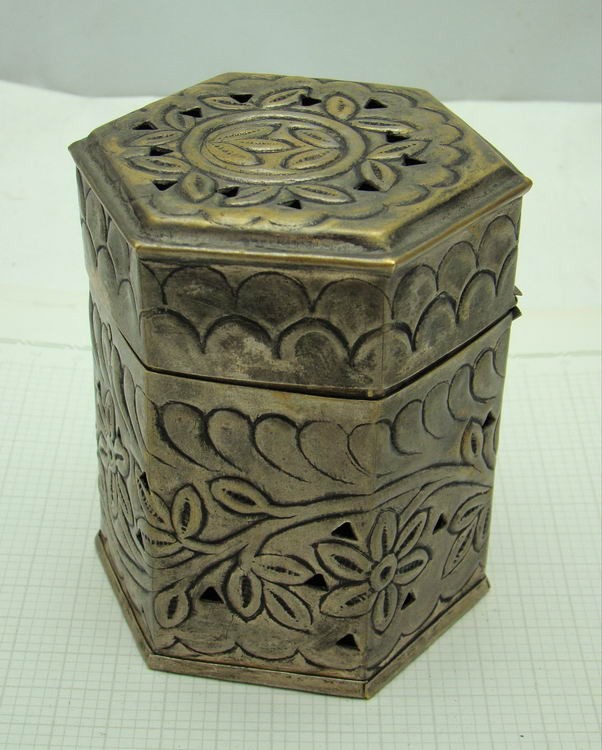 Шкатулка для ароматов (R893)