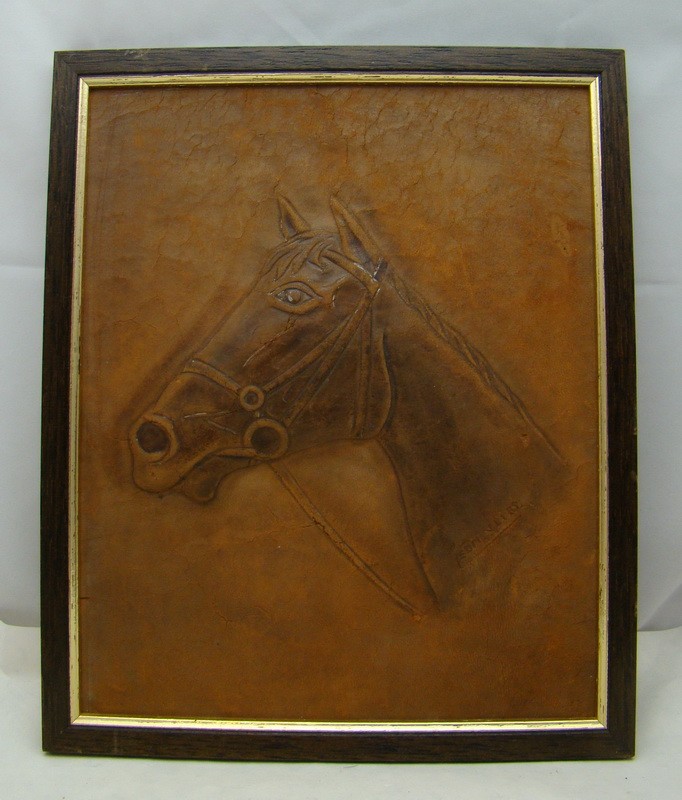 Картина из кожи "Лошадь" (V737)