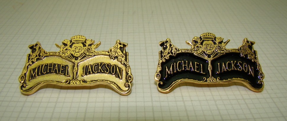 Значки винтажные Майкл Джексон 2 шт. (X753)