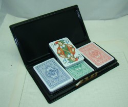 Карты игральные 4 колоды в чехле (R960)