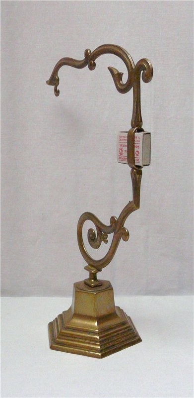 Подставка под масляную лампу со спичечницей (S401)