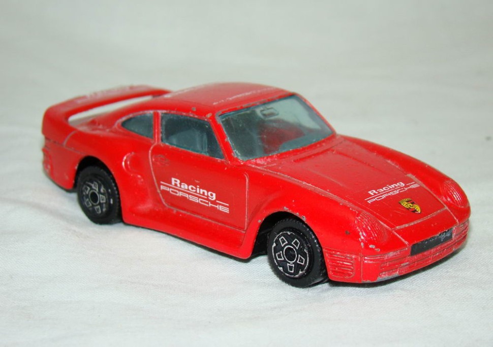 Модель автомобиля PORSCHE 959 (U093)