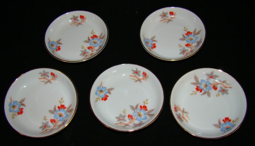 Блюдца лотки подставки 5шт. (U507)