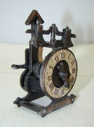 Точилка "Часы" (U768)