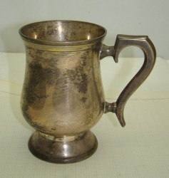 Кружка металлическая старинная (P572)