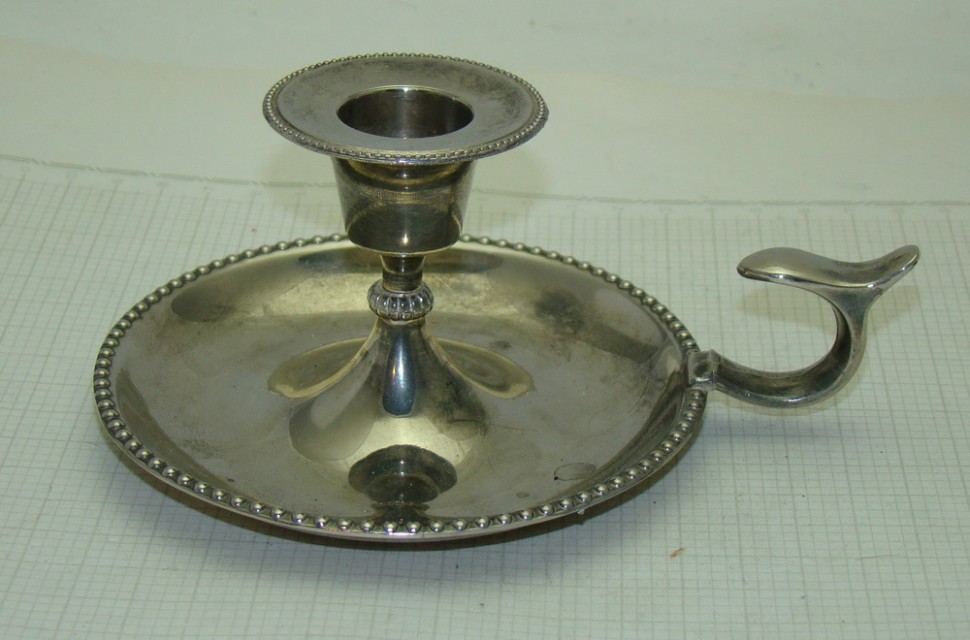 Подсвечник с ручкой (P713)