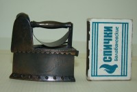 Точилка коллекционная винтажная Утюг (A610)