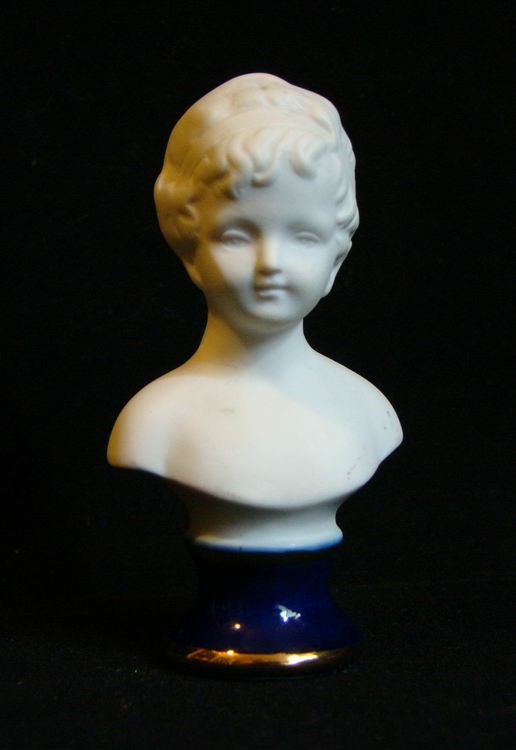 Бюст маленький (U231)