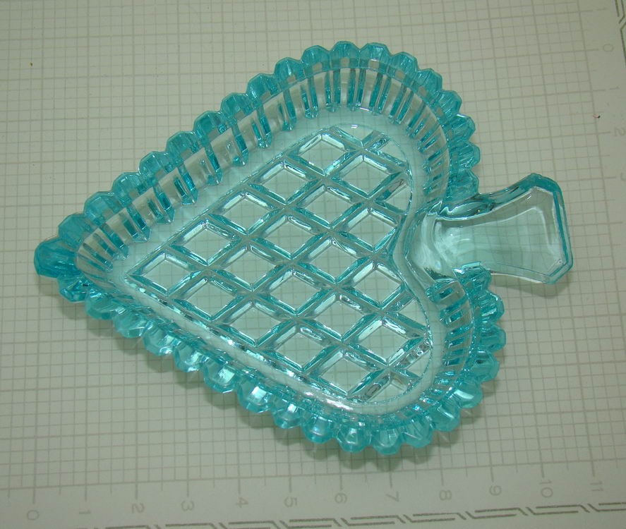 Лоток стеклянный "Сердечко" (U659)