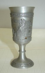 Рюмка оловянная с литьём (V484)
