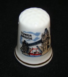 Наперсток коллекционный Tower Bridge (Q298)
