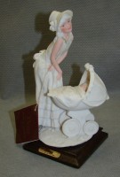 A. Belcari статуэтка Молодая мама (X081)
