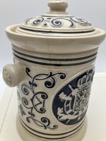 Банка старинная керамическая с трещиной (Y884)