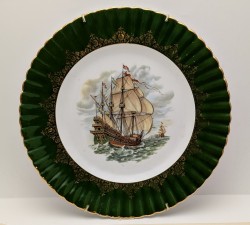 Тарелка винтажная Корабль парусник (B008)