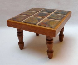 Подставка "Столик" (S102)