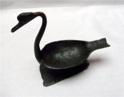 Пепельница "Лебедь" (G758)