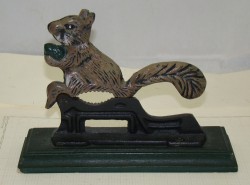 Орехокол винтажный Белка (Y688)