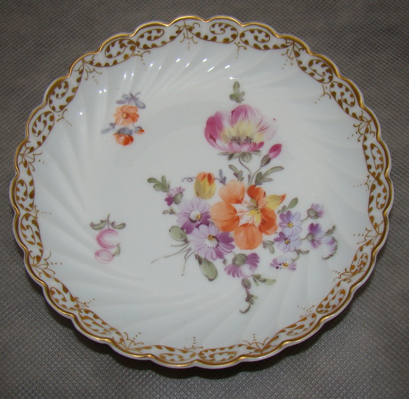 Nymphenburg Блюдечко винтажное (M625)