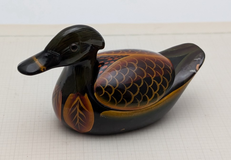 Шкатулка-фигурка винтажная Утка (B105)
