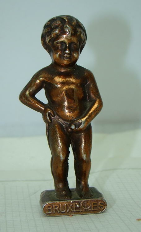 Фигурка литая "Писающий мальчик" (U598)