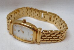 Часы наручные (J565)