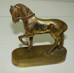 Фигурка старинная Лошадка (Y787)