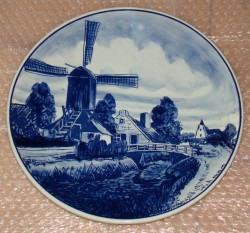 Тарелка большая старинная DELFT (Q1)