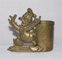 Подставка для карандашей или зубных щеток Walt Disney (K816)