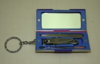 Брелок для ключей с маникюрным набором (Y985)