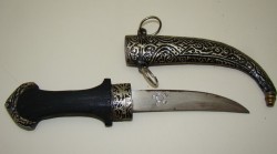 Нож с ножнами декоративный (W882)