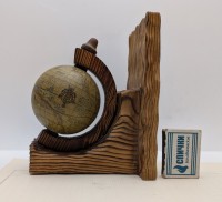 Подставка винтажная упор для книг Глобус (A913)