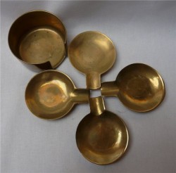 Набор пепельниц  4 шт. (G633)