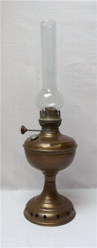 Керосиновая лампа (K109)