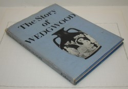 Книга История знаменитой гончарной фирмы Wedgwood (A223)
