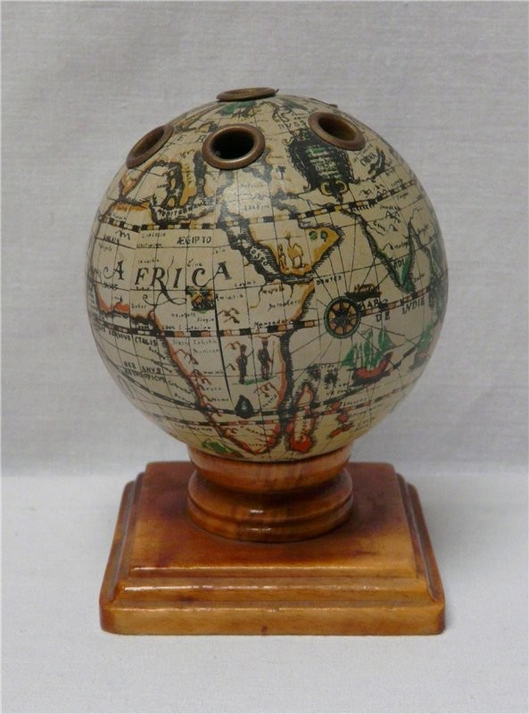 Карандашница "Глобус" (S313)