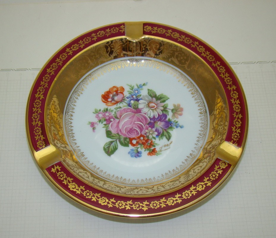 Limoges винтажная пепельница Цветы (A522)