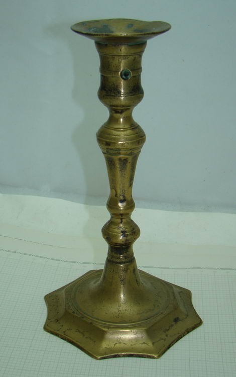 Подсвечник старинный (U908)